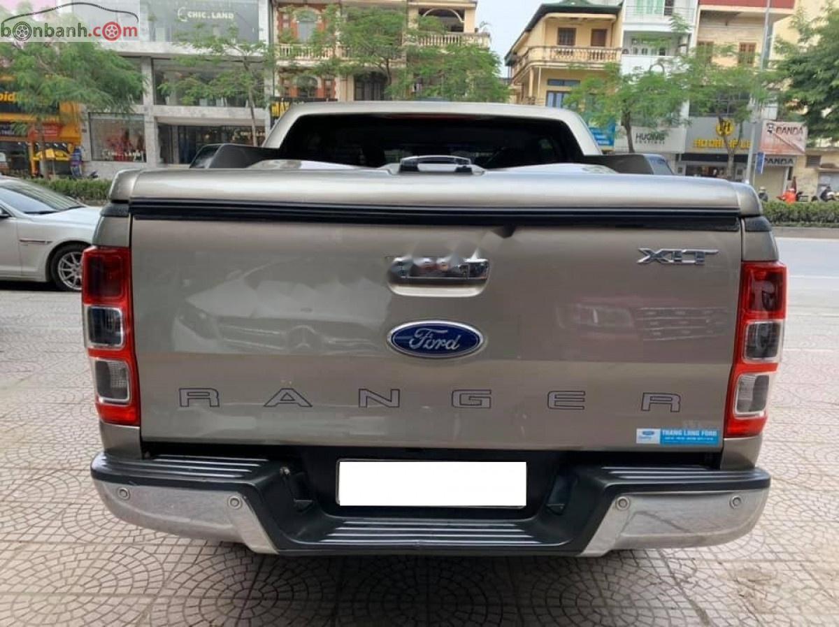 Ford Ranger XLT 2.2L 4x4 MT 2015 - Bán xe Ford Ranger 2.2 XLT MT đời 2015, xe nhập số sàn