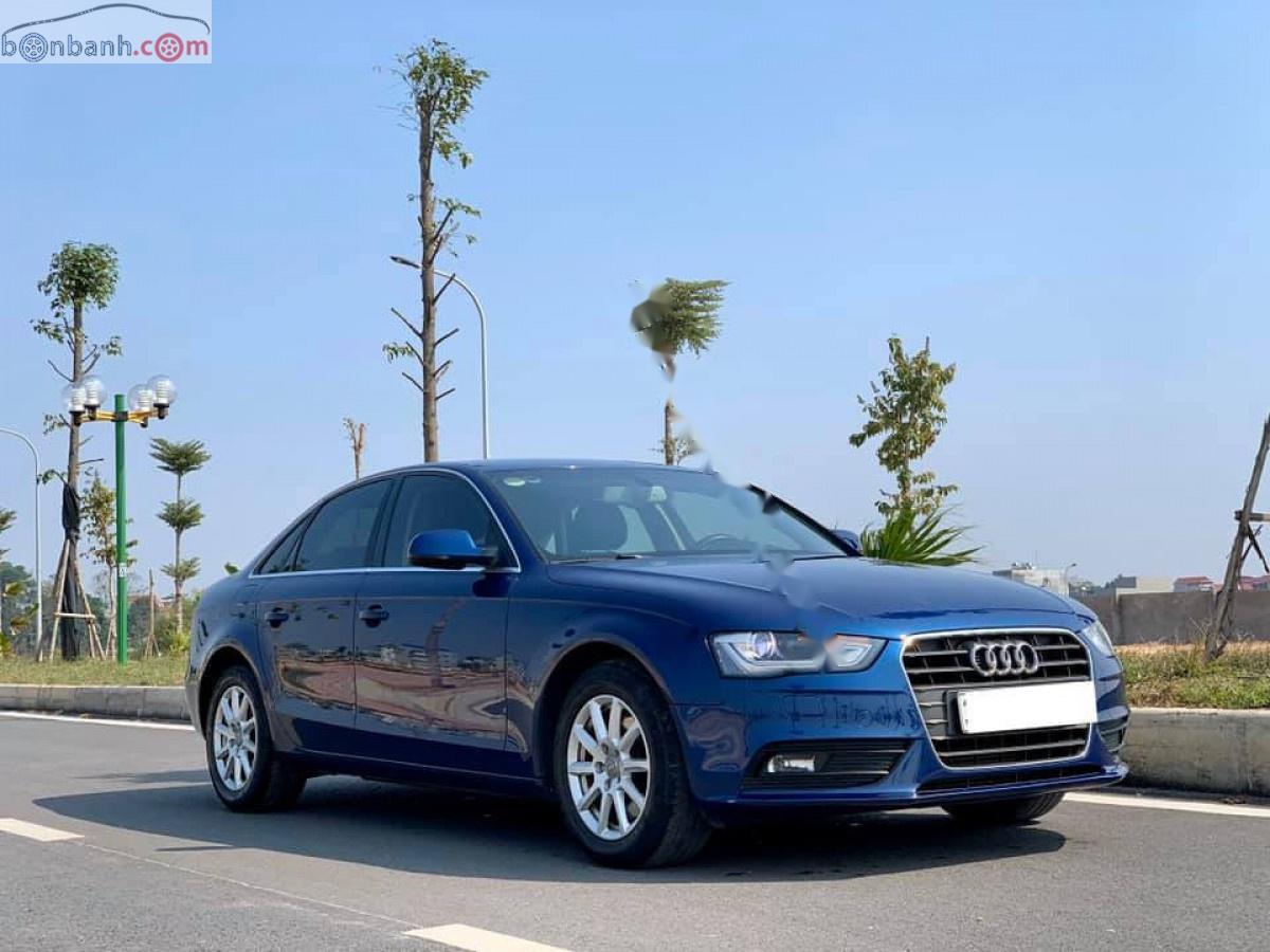 Audi A4 2013 - Cần bán Audi A4 1.8 TFSI đời 2013, màu xanh lam, nhập khẩu, số tự động 