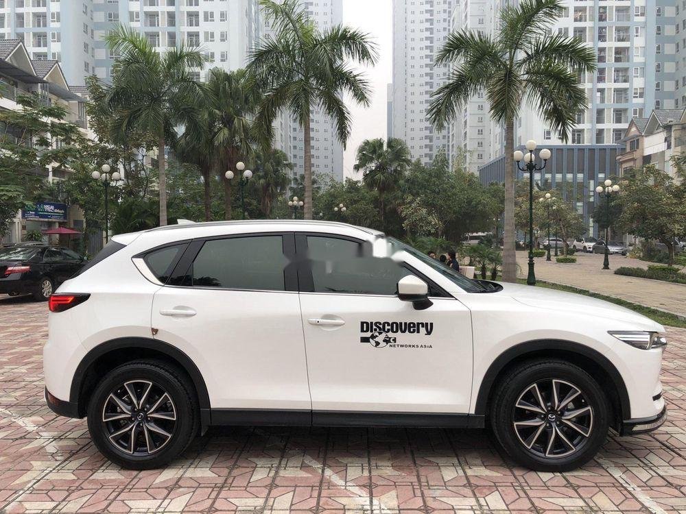 Mazda CX 5   2.5AT  2018 - Cần bán lại xe Mazda CX 5 2.5AT sản xuất 2018, màu trắng