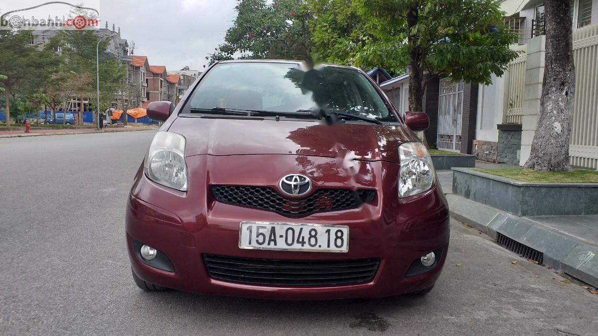 Toyota Yaris 2009 - Bán Toyota Yaris sản xuất 2009, màu đỏ, xe nhập, giá chỉ 335 triệu