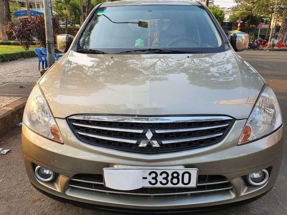 Mitsubishi Zinger 2009 - Xe Mitsubishi Zinger đời 2009, màu vàng, giá 295tr