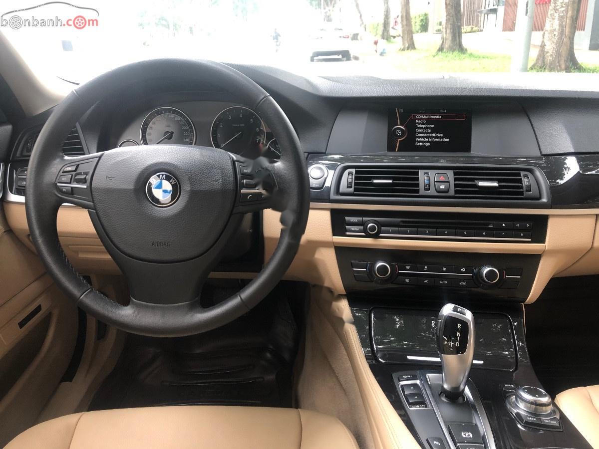 BMW 5 Series 520i 2013 - Bán xe BMW 5 Series 520i sản xuất năm 2013, màu trắng, xe nhập, giá tốt