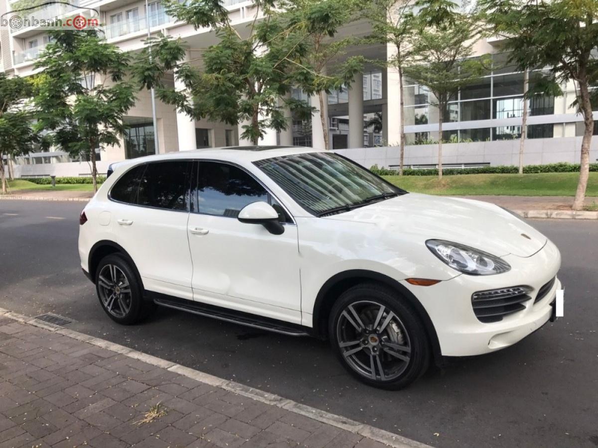 Porsche Cayenne S 4.8 2010 - Cần bán lại xe Porsche Cayenne S 4.8 đời 2010, màu trắng, xe nhập còn mới