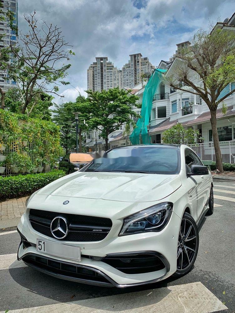 Mercedes-Benz CLA class   2017 - Cần bán xe Mercedes CLA 45 AMG đời 2017, nhập khẩu nguyên chiếc