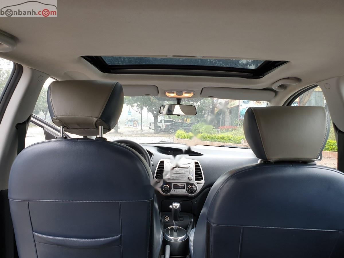 Hyundai i20 2010 - Bán Hyundai i20 2010, màu bạc, nhập khẩu 