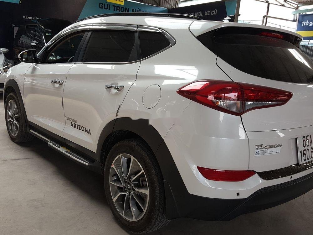 Hyundai Tucson   2018 - Cần bán Hyundai Tucson sản xuất 2018, giá 838tr