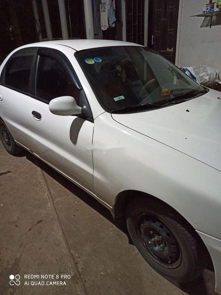 Daewoo Lanos   2005 - Cần bán gấp Daewoo Lanos đời 2005, màu trắng, nhập khẩu, 90 triệu