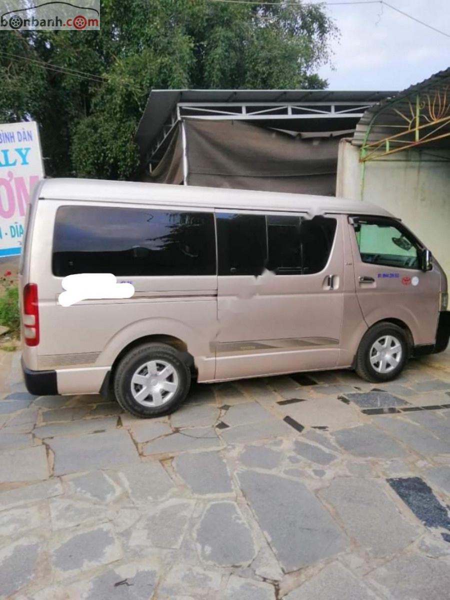 Toyota Hiace 2.5 2006 - Bán Toyota Hiace 2.5 năm 2006, màu hồng