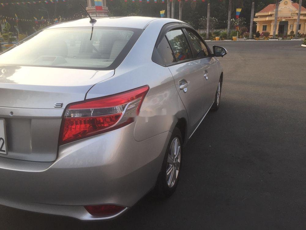 Toyota Vios 2014 - Bán Toyota Vios năm sản xuất 2014, màu bạc