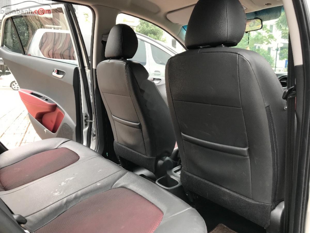 Hyundai Grand i10 1.2 AT 2018 - Bán Hyundai Grand i10 1.2 AT năm sản xuất 2018, màu bạc còn mới, giá 389tr