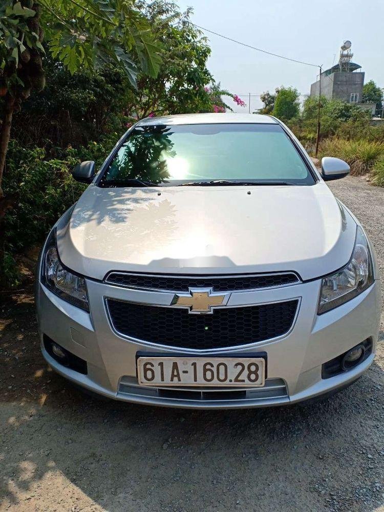 Chevrolet Cruze 2013 - Bán xe Chevrolet Cruze năm sản xuất 2013, màu bạc, xe nhập