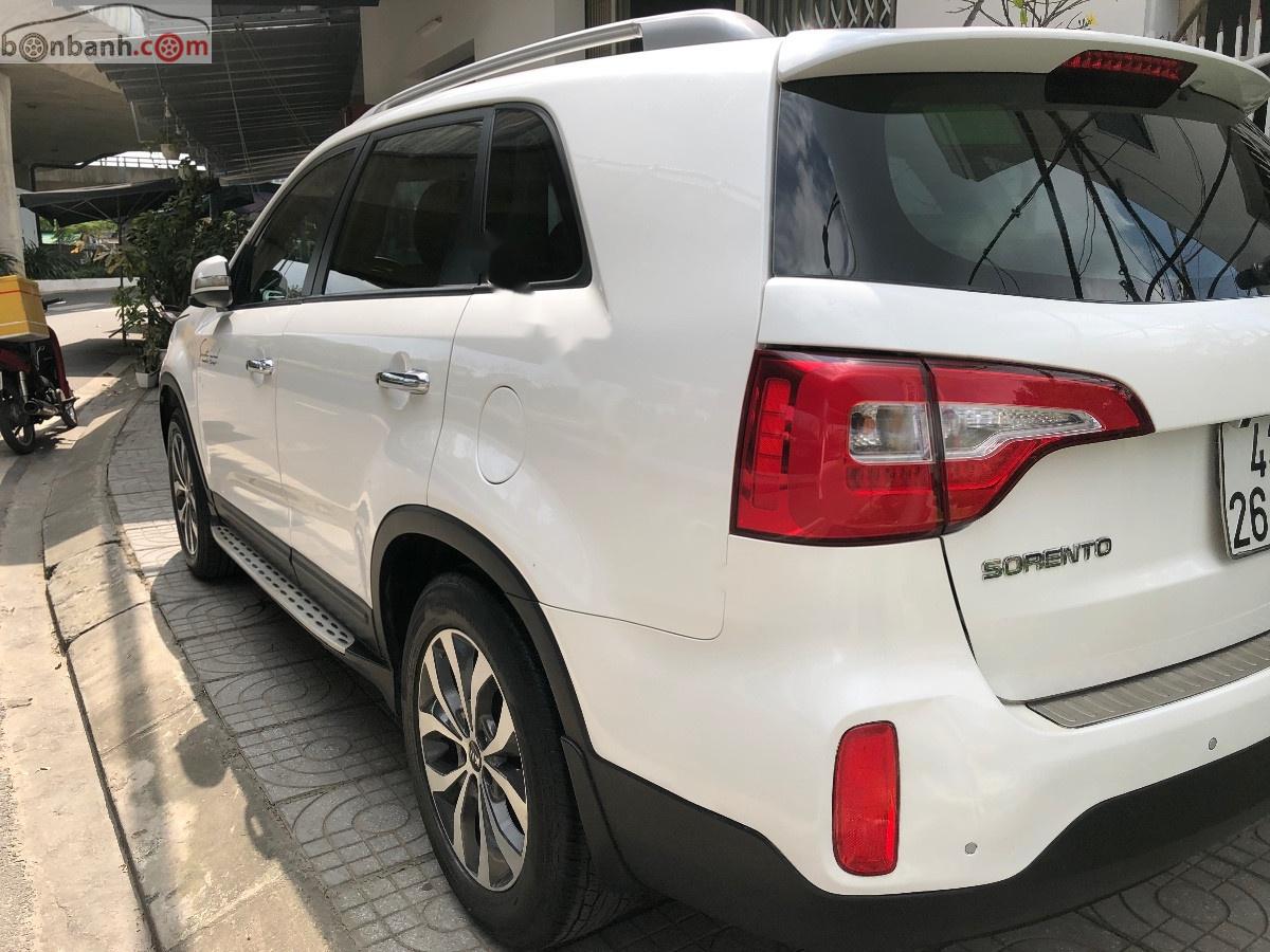 Kia Sorento 2017 - Cần bán xe Kia Sorento năm sản xuất 2017, màu trắng chính chủ