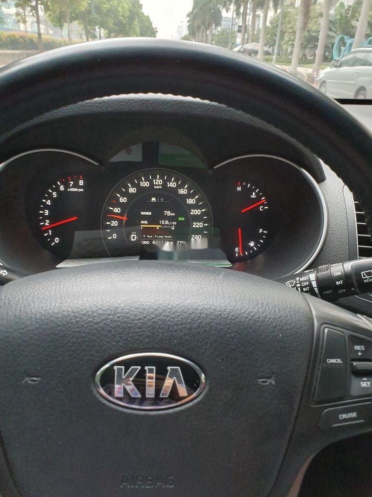 Kia Sorento AT 2016 - Bán Kia Sorento AT đời 2016, màu đen như mới