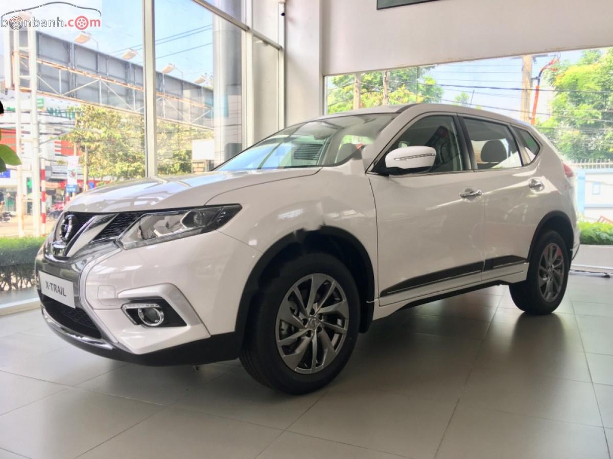 Nissan X trail  2.0 SL Luxury 2019 - Cần bán Nissan X trail 2.0 SL Luxury đời 2019, màu trắng, giá tốt