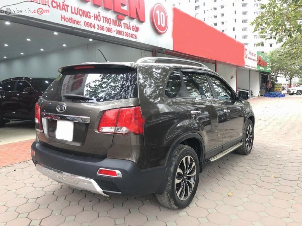 Kia Sorento GATH 2015 - Cần bán lại xe Kia Sorento GATH năm sản xuất 2015, màu nâu xe gia đình