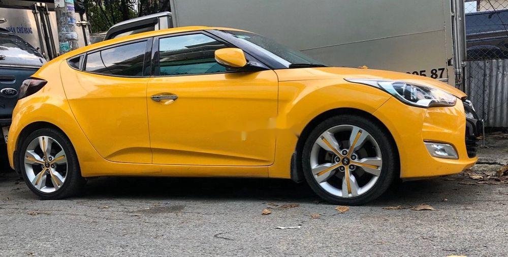 Hyundai Veloster 2011 - Bán Hyundai Veloster đời 2011, màu vàng, nhập khẩu nguyên chiếc, giá tốt