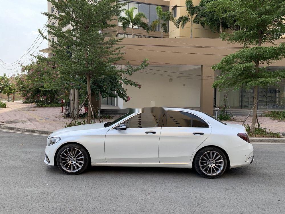 Mercedes-Benz C class AT 2015 - Bán xe Mercedes AT 2015, màu trắng