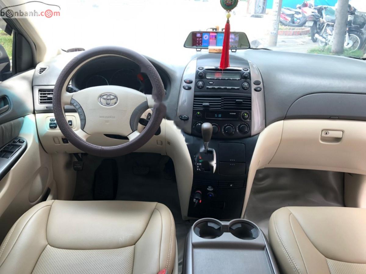 Toyota Sienna AT 2007 - Bán Toyota Sienna AT sản xuất năm 2007, màu xám, nhập khẩu nguyên chiếc xe gia đình