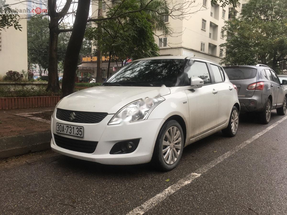 Suzuki Swift 2015 - Bán Suzuki Swift sản xuất 2015, màu trắng