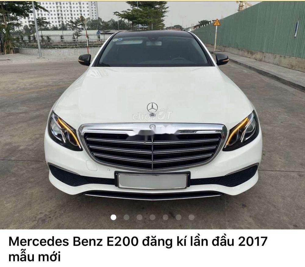 Mercedes-Benz E class 2016 - Cần bán xe Mercedes sản xuất 2016, màu trắng, nhập khẩu xe gia đình