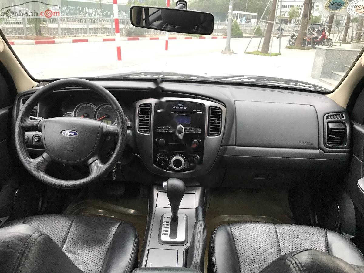 Ford Escape 2011 - Bán Ford Escape 2.3 AT đời 2011, màu hồng số tự động, giá 385tr