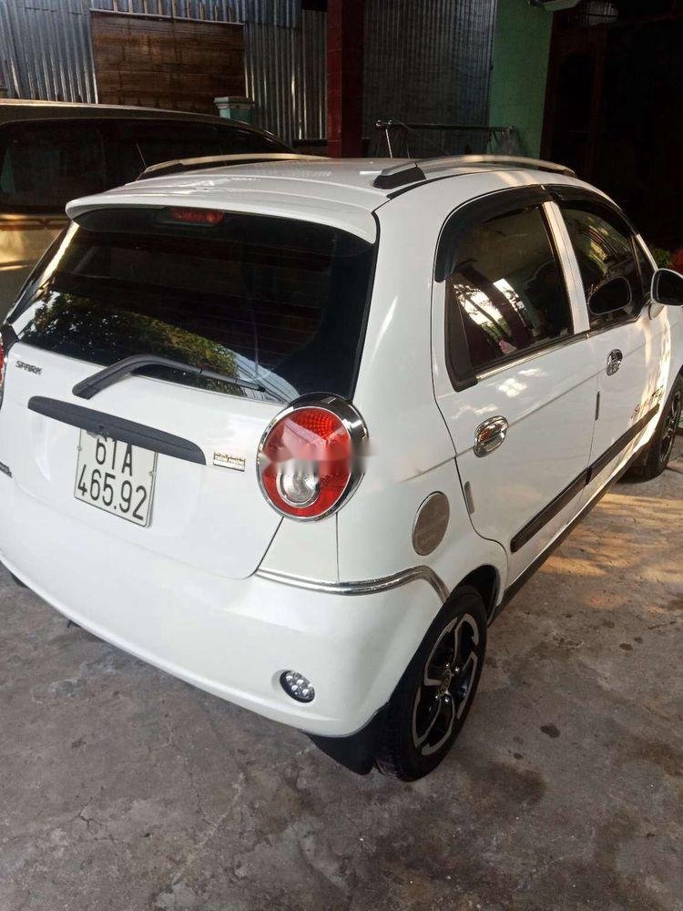 Chevrolet Spark 2010 - Bán Chevrolet Spark đời 2010, màu trắng