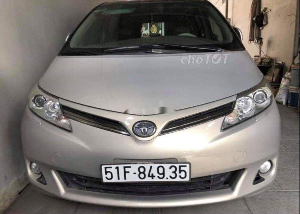 Toyota Previa 2010 - Xe Toyota Previa sản xuất 2010, màu bạc