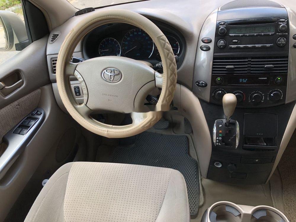 Toyota Sienna   LE 3.5L  2007 - Bán Toyota Sienna LE 3.5L đời 2008, nhập khẩu nguyên chiếc, 600 triệu