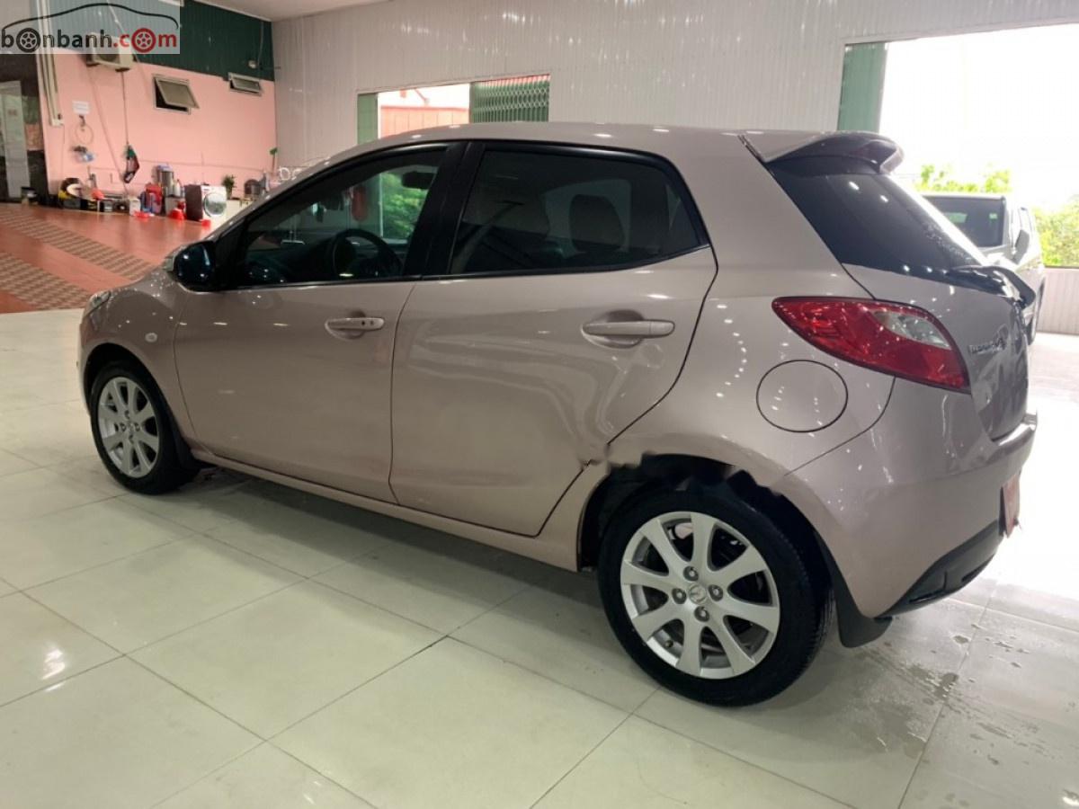 Mazda 2 S 2014 - Bán Mazda 2 S đời 2014, màu hồng số tự động, 375 triệu