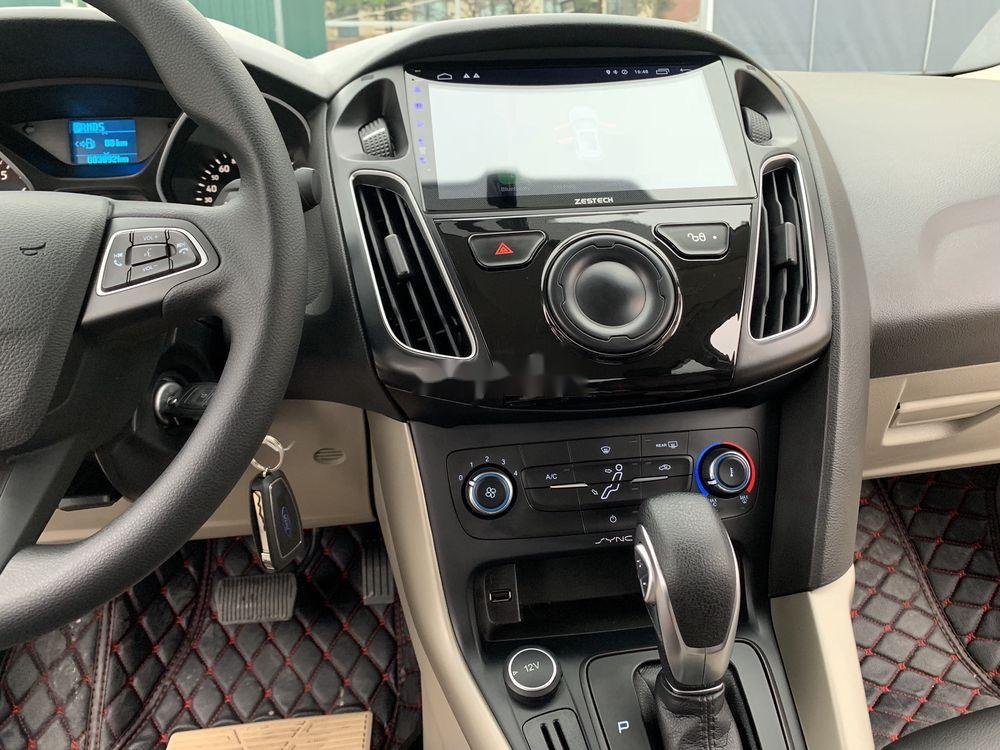 Ford Focus   AT 2019 - Bán Ford Focus AT sản xuất năm 2019, màu đỏ