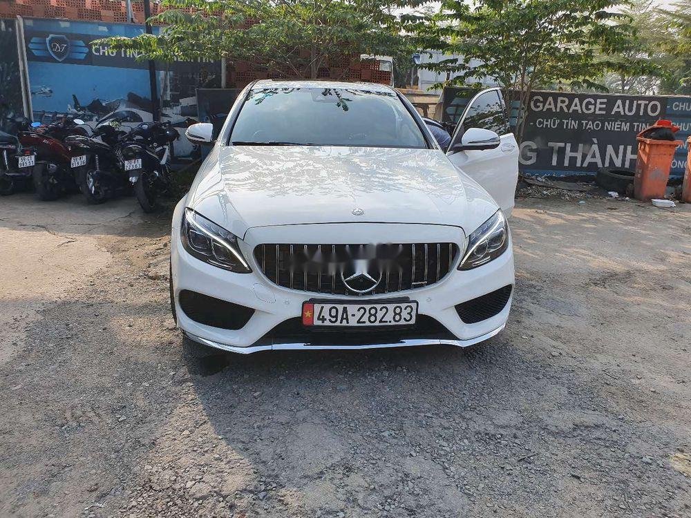 Mercedes-Benz C class 2015 - Xe Mercedes Benz C300 AGM năm 2015, màu trắng chính chủ