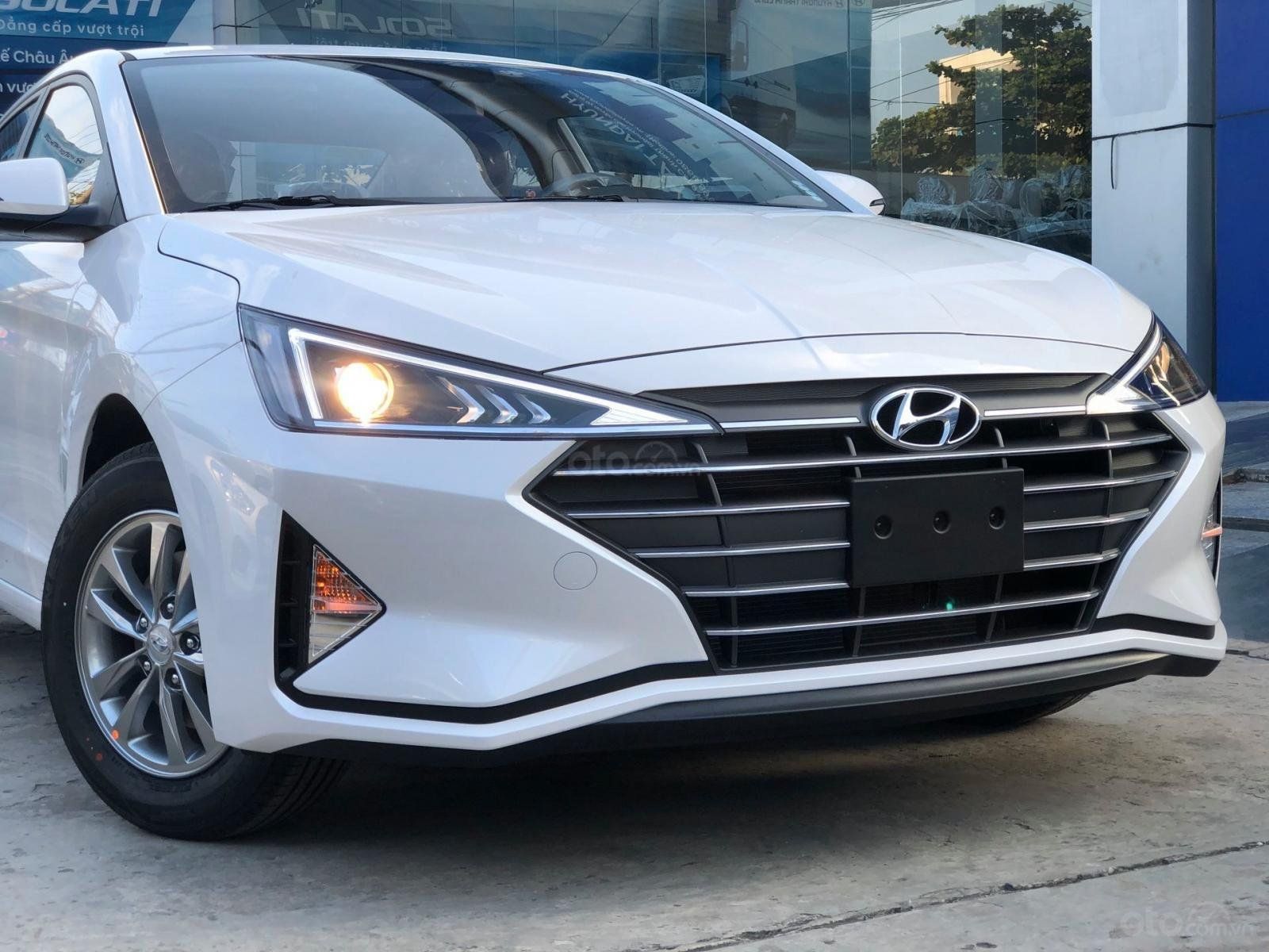 Hyundai Elantra 1.6 Turbo 2020 - Hyundai Tây Đô - Cần bán Hyundai Elantra 1.6 Turbo đời 2020, màu trắng