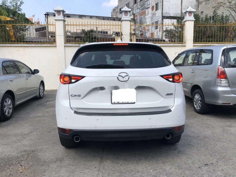 Mazda CX 5   2018 - Bán Mazda CX 5 sản xuất năm 2018, màu trắng, giá 835tr