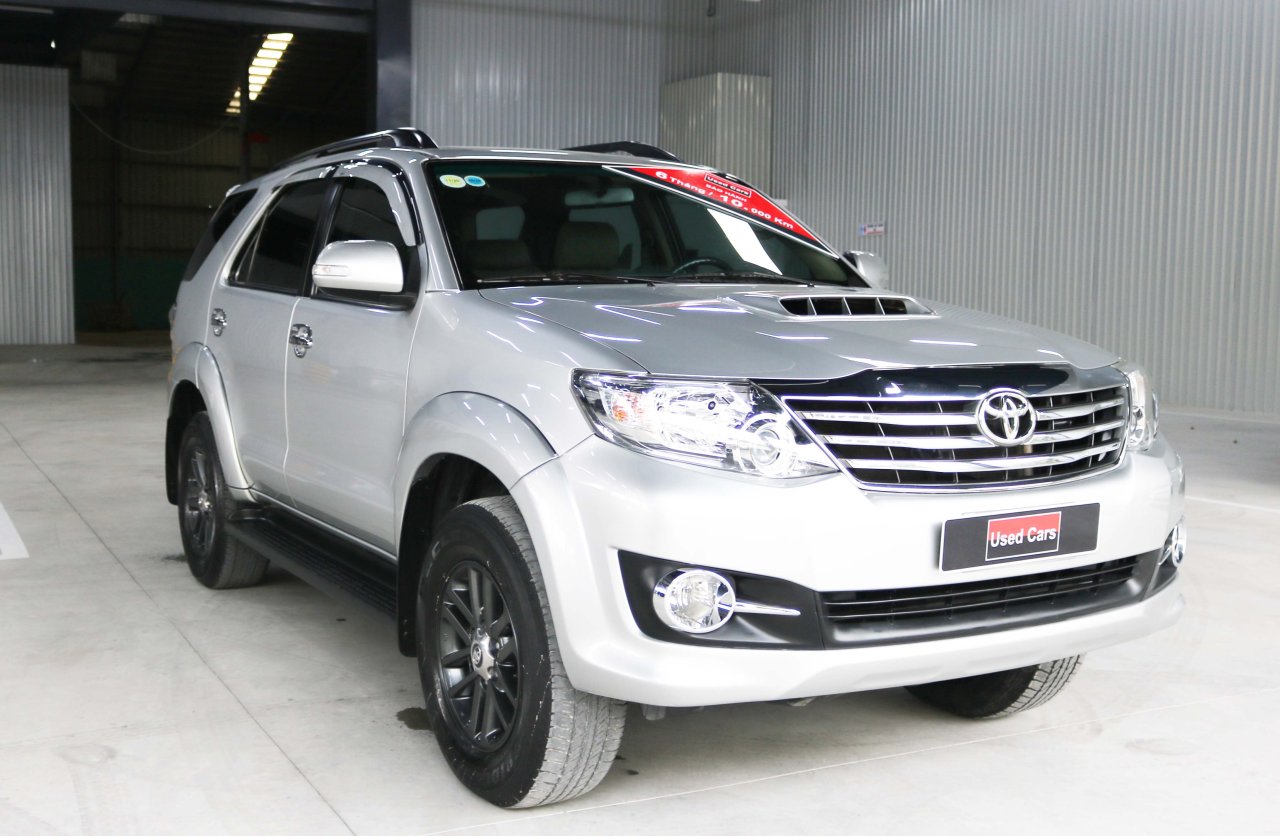 Toyota Fortuner G 2016 - Cần bán xe Toyota Fortuner G đời 2016, màu bạc