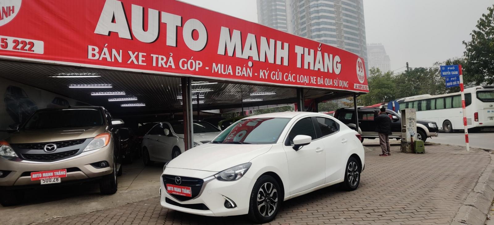 Mazda 2  1.5 AT 2018 - Cần bán xe Mazda 2 1.5 AT đời 2018, màu trắng, chính chủ