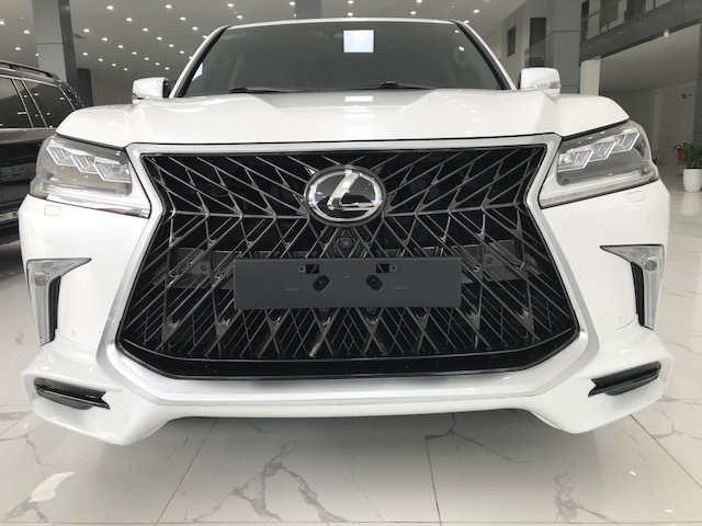 Lexus LX 570 2018 - Bán Lexus LX 570 Super Sport S bản xuất Mỹ tiêu chuẩn cao nhất, xe sản xuất 2018 đăng ký một chủ từ đầu mới lăn bánh hơn