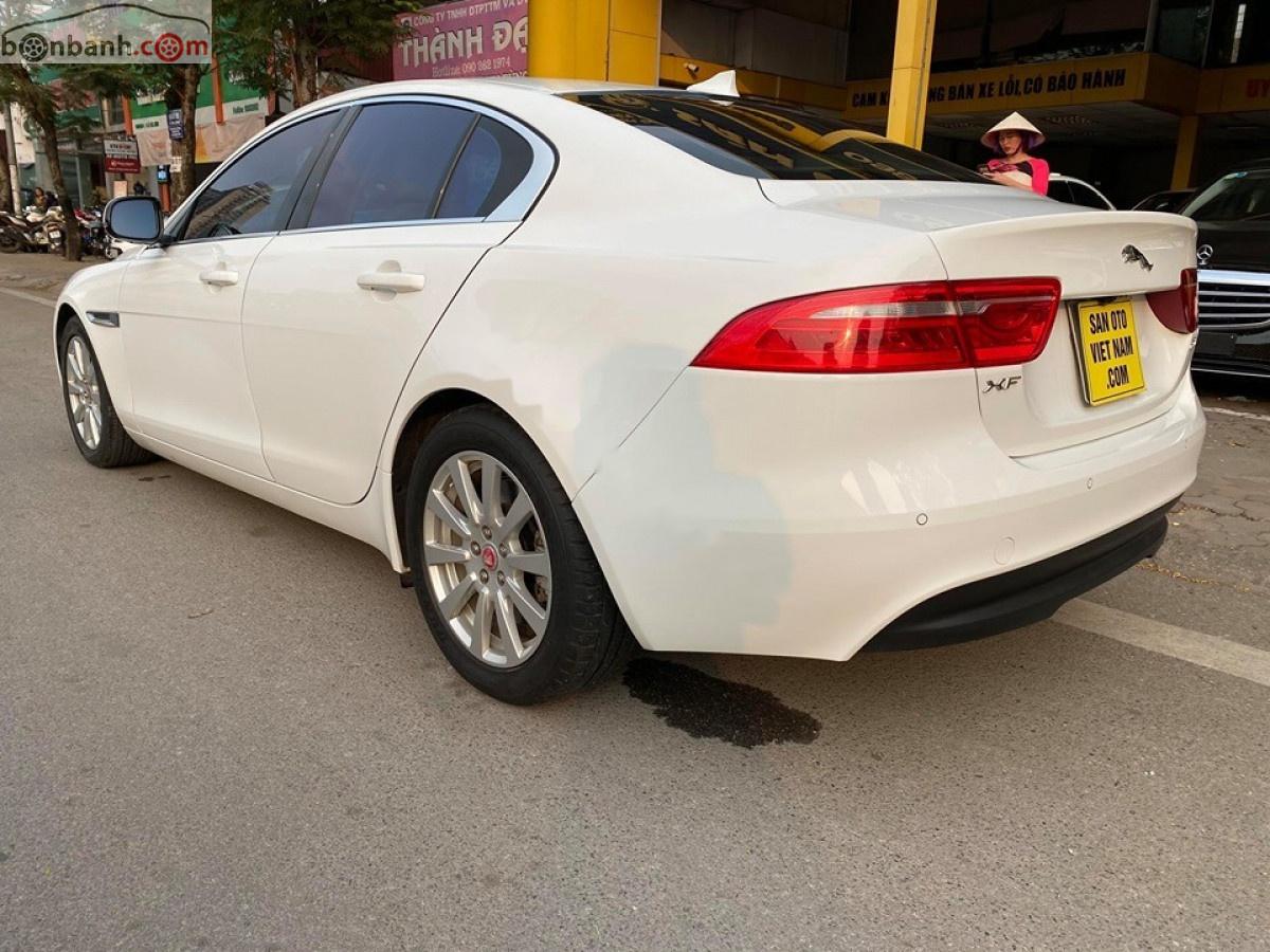 Jaguar XF 2.0 AT 2015 - Xe Jaguar XF 2.0 AT sản xuất năm 2015, màu trắng, nhập khẩu nguyên chiếc