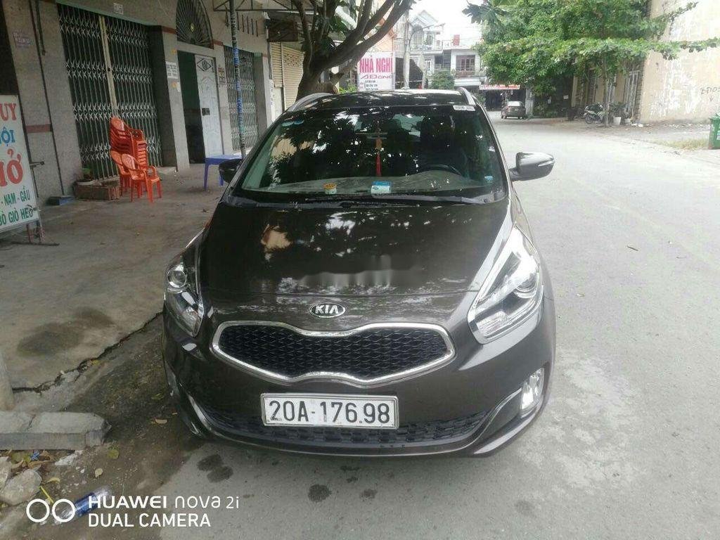 Kia Rondo   2015 - Bán ô tô Kia Rondo năm 2015, màu nâu, xe nhập còn mới, 485tr