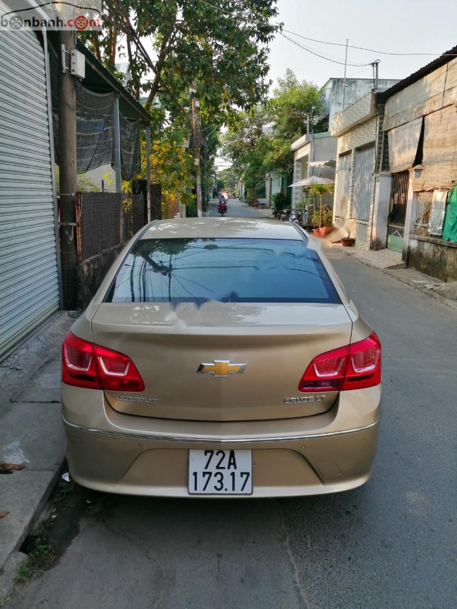 Chevrolet Cruze LT 1.6 MT 2016 - Bán Chevrolet Cruze LT 1.6 MT năm 2016, giá chỉ 365 triệu