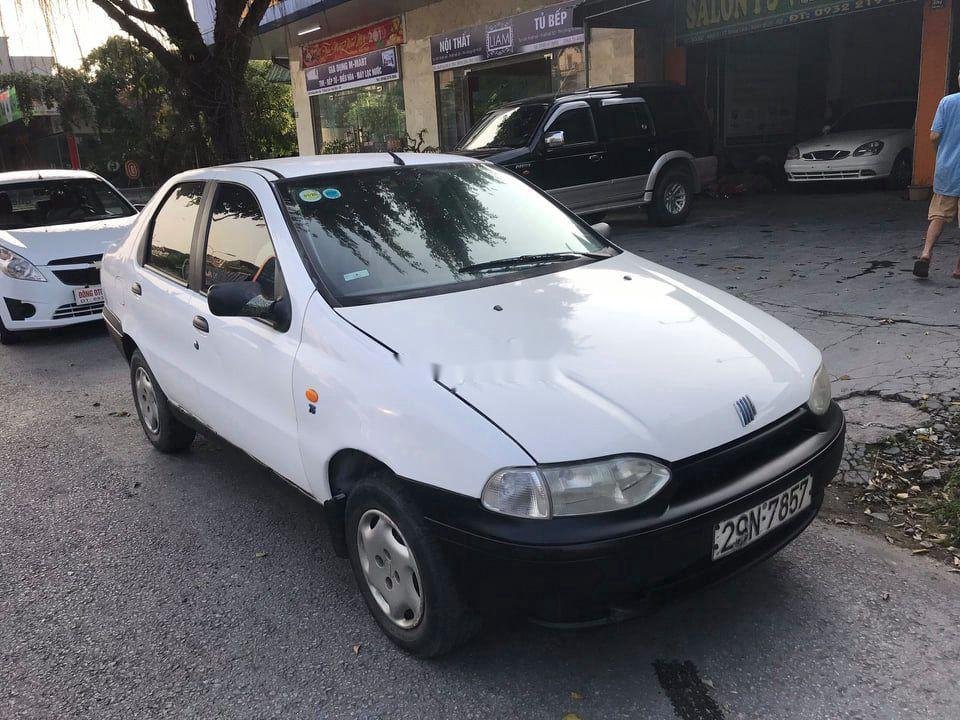 Fiat Siena 2002 - Cần bán Fiat Siena sản xuất 2002, màu trắng