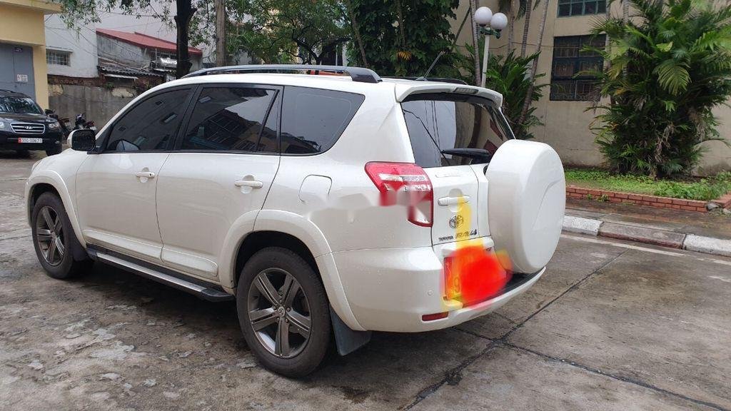 Toyota RAV4 2019 - Bán Toyota RAV4 2019, màu trắng, xe nhập, giá 524tr