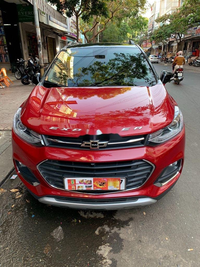 Chevrolet Trax  AT 2016 - Bán Chevrolet Trax AT sản xuất 2016, màu đỏ, nhập khẩu nguyên chiếc