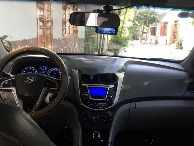 Hyundai Accent 2011 - Cần bán Hyundai Accent sản xuất 2011, xe nhập chính chủ