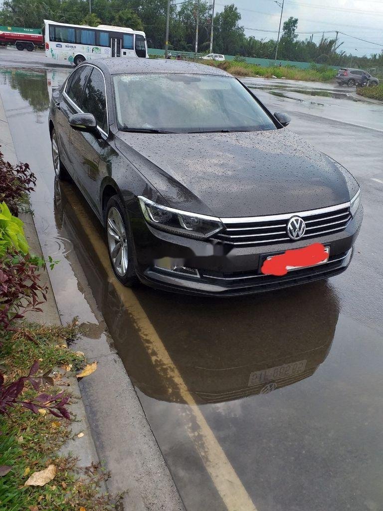 Volkswagen Passat 2016 - Bán xe Volkswagen Passat đời 2016, nhập khẩu còn mới