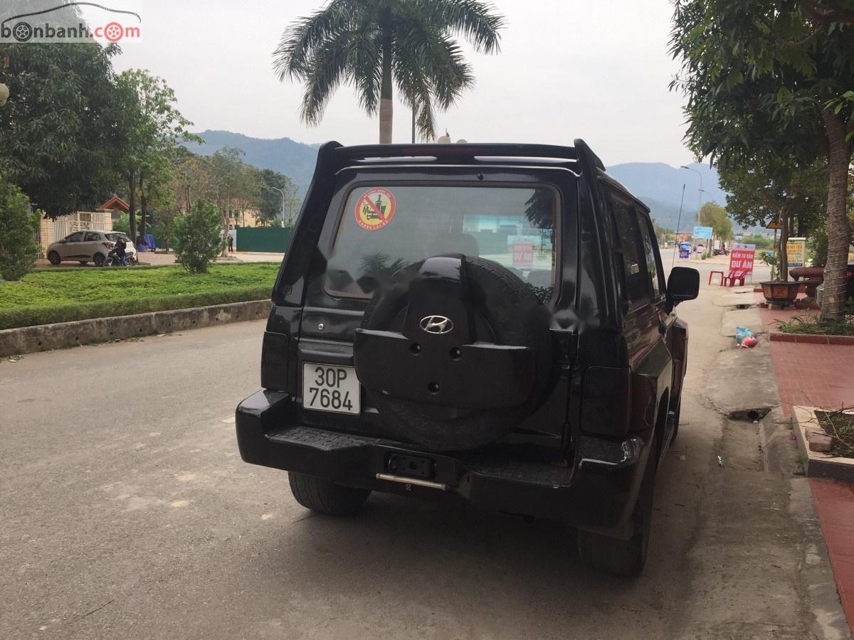 Hyundai Galloper 2003 - Bán ô tô Hyundai Galloper 2003, màu đen, xe nhập, giá tốt