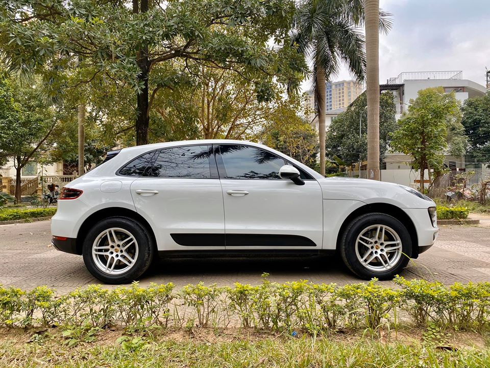 Porsche Macan 2015 - Xe Porsche Macan đời 2015, màu trắng, xe nhập