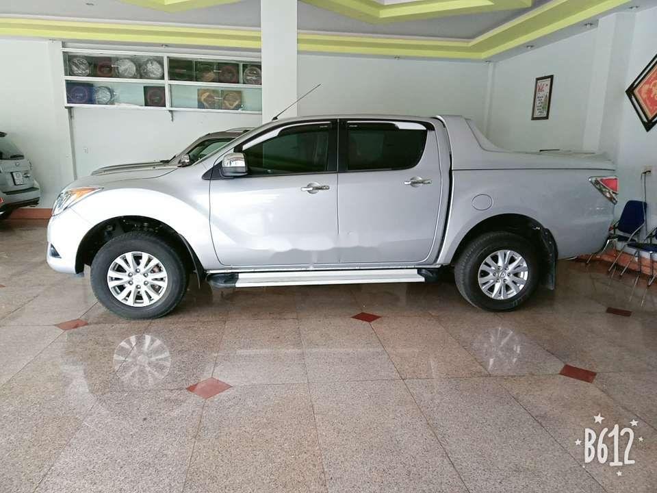 Mazda BT 50 2015 - Cần bán Mazda BT 50 AT năm 2015, màu bạc, nhập khẩu nguyên chiếc số tự động giá cạnh tranh