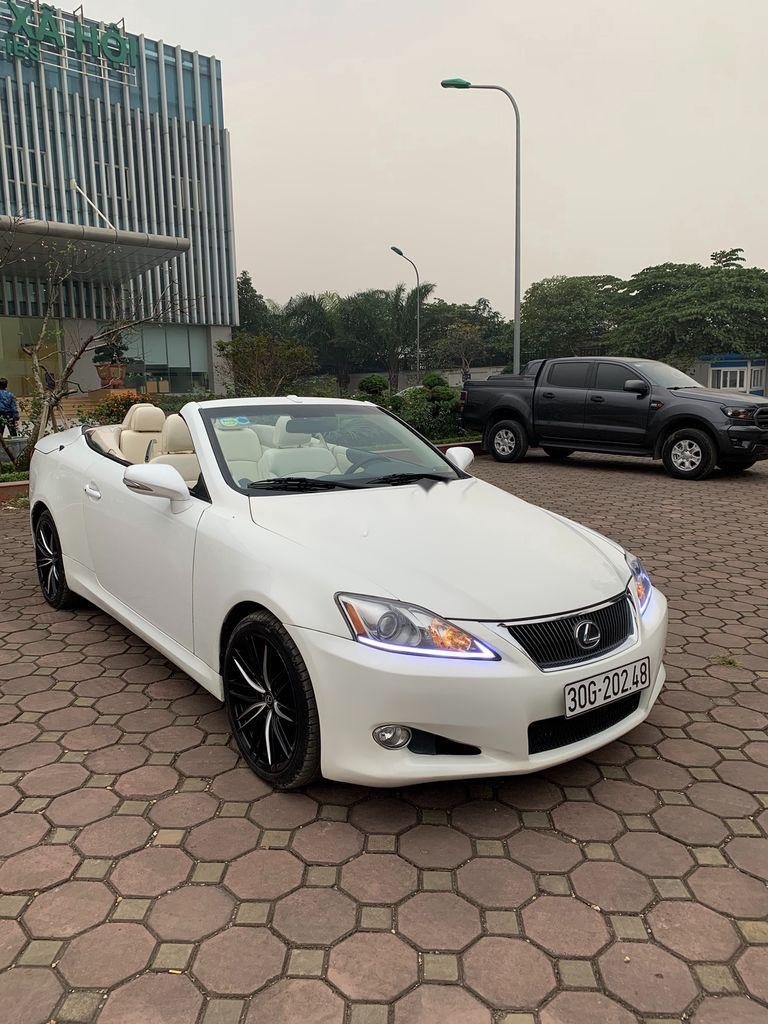 Lexus IS 2010 - Cần bán gấp Lexus IS đời 2010, màu trắng, xe nhập chính chủ