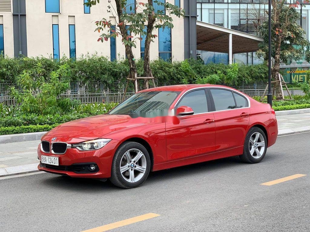 BMW 3 Series 2018 - Bán BMW 320i sản xuất 2018, nhập khẩu nguyên chiếc