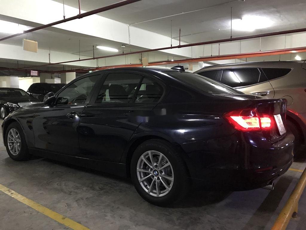 BMW 3 Series   2012 - Bán xe cũ BMW 320i đời 2012, nhập khẩu